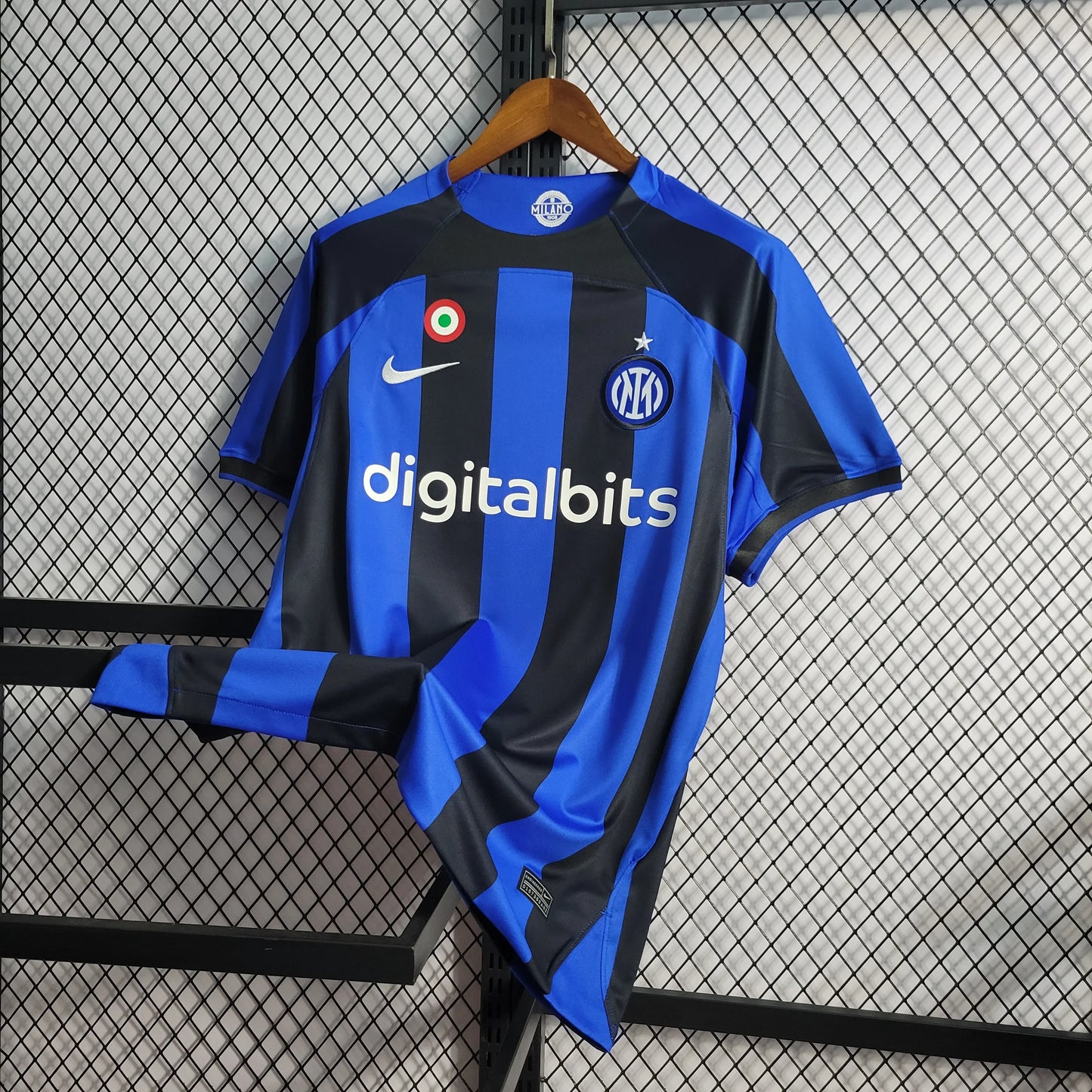 Camisola Principal Inter Milão 2022/23