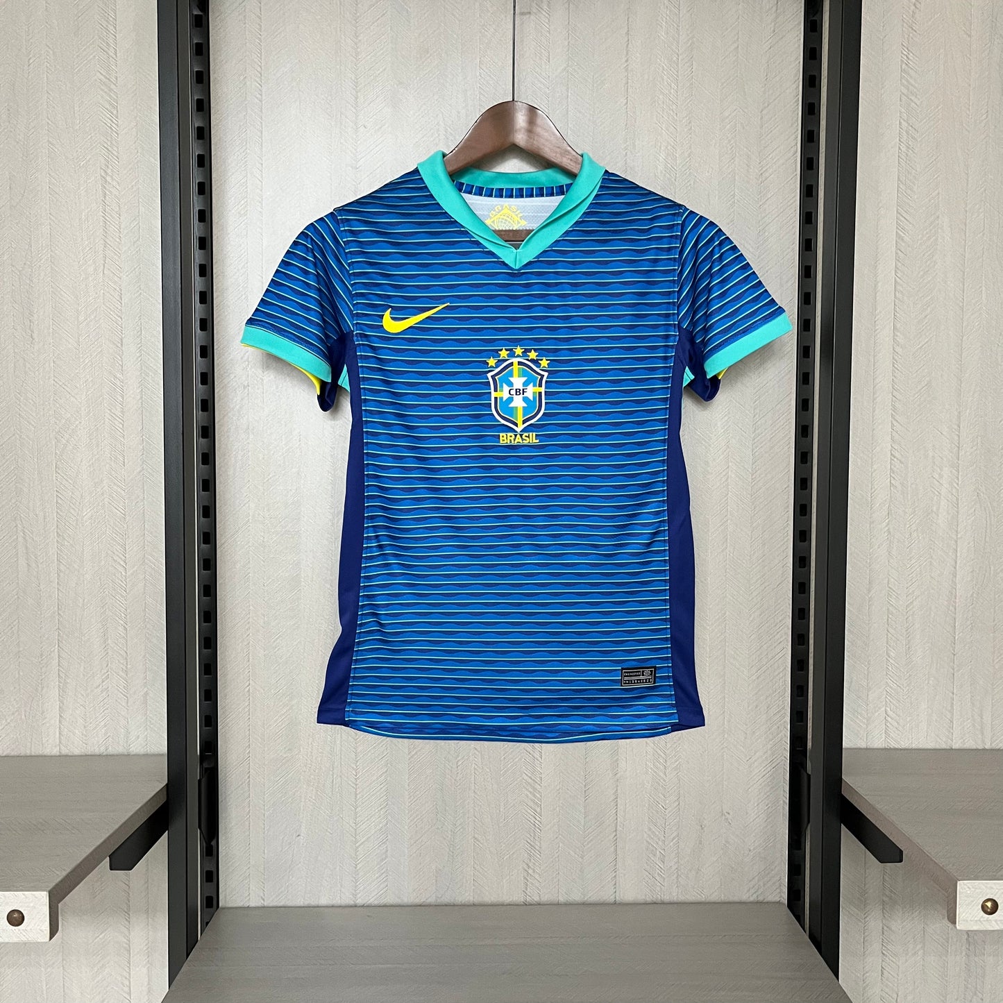 Camisola Secundária Brasil 2024 Mulher