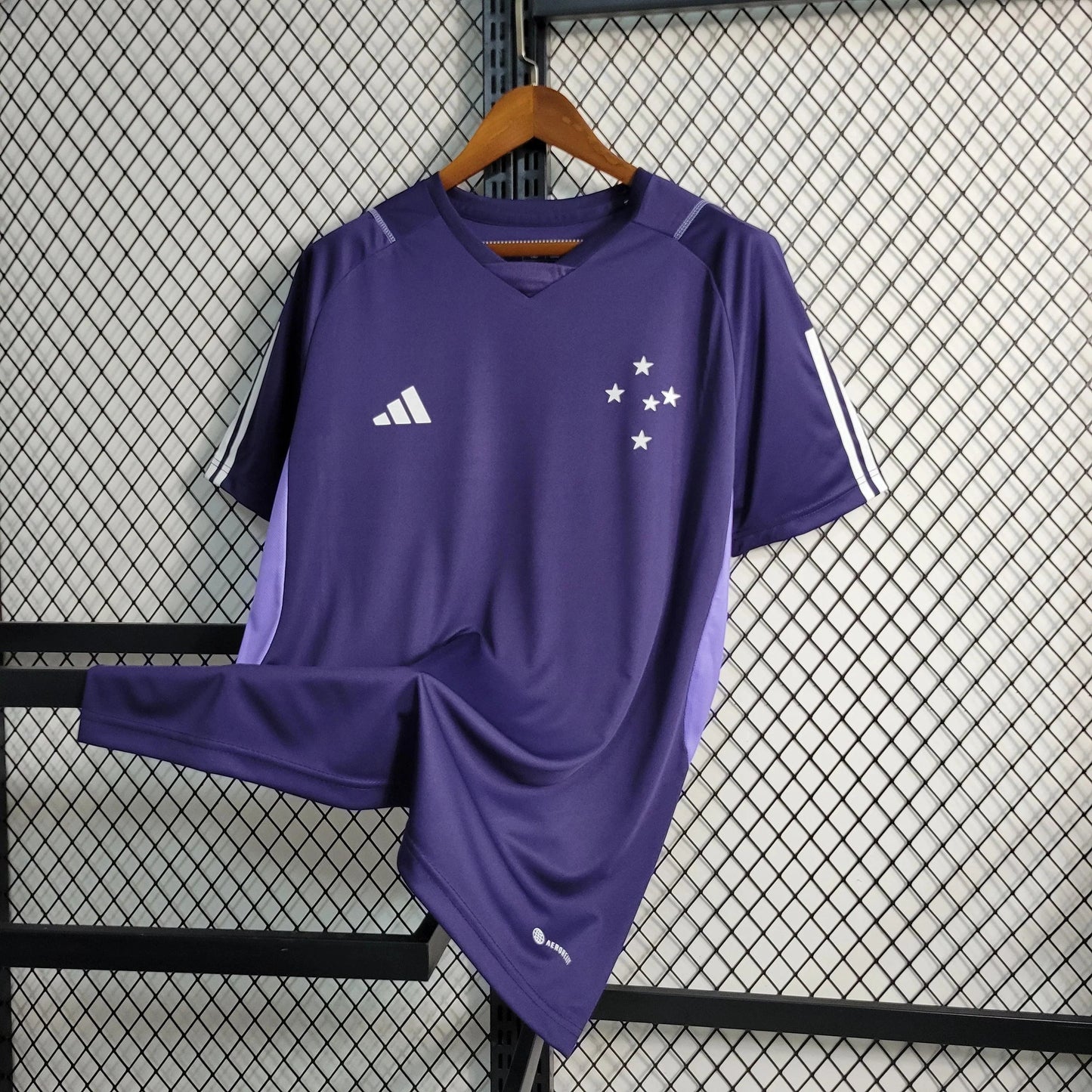 Cruzeiro Purple Training Shirt 2023/24