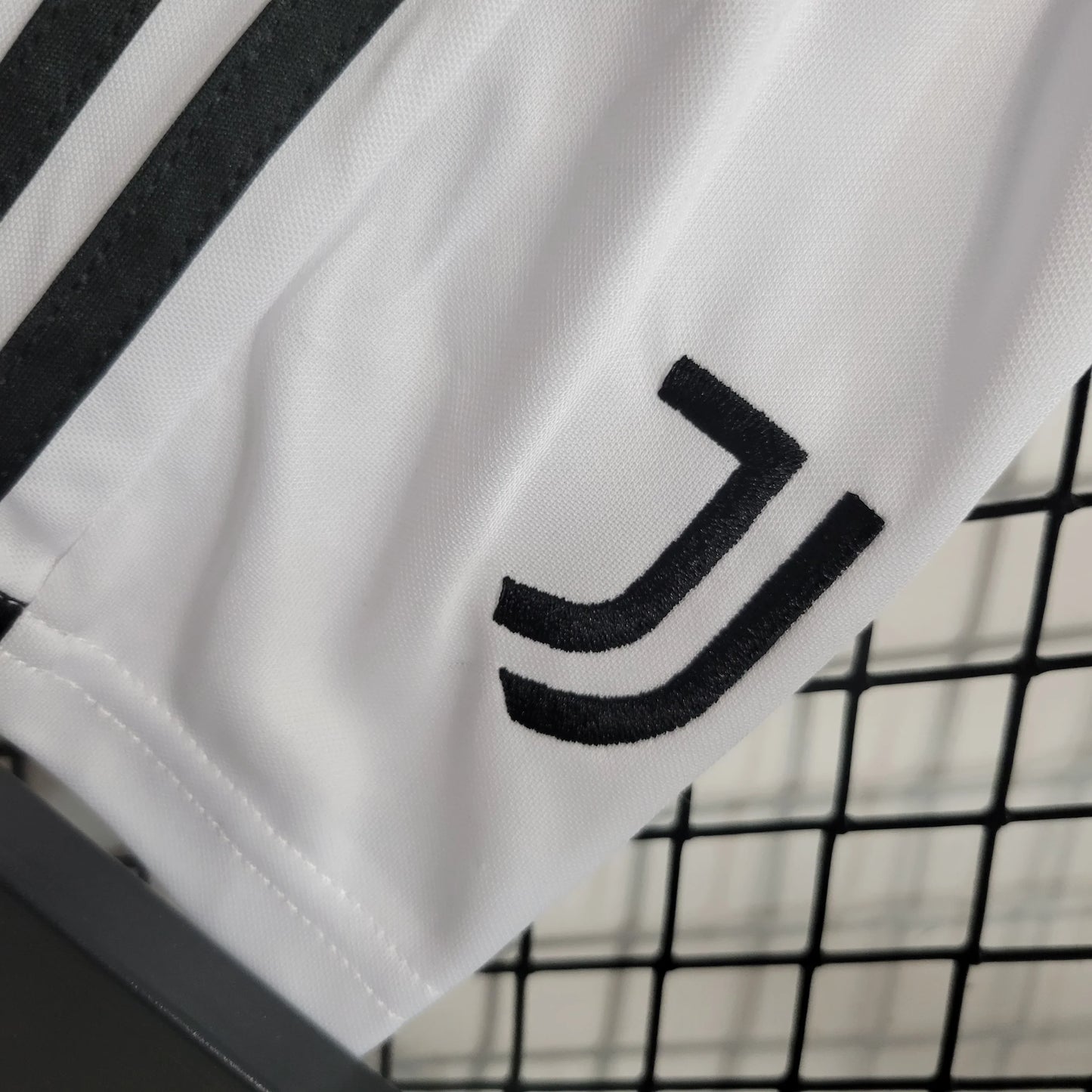 Kit Criança Secundário Juventus 2023/24