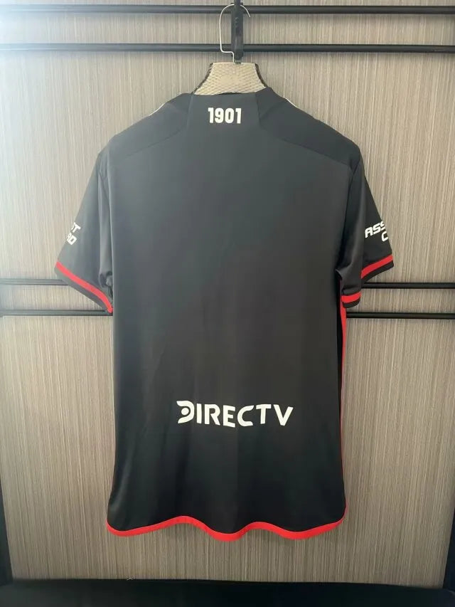 Terceira Camisola River Plate 2024/25