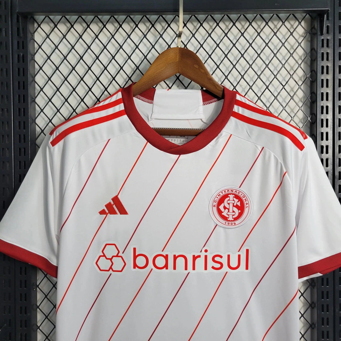 Camisola Secundária Internacional 2023/24