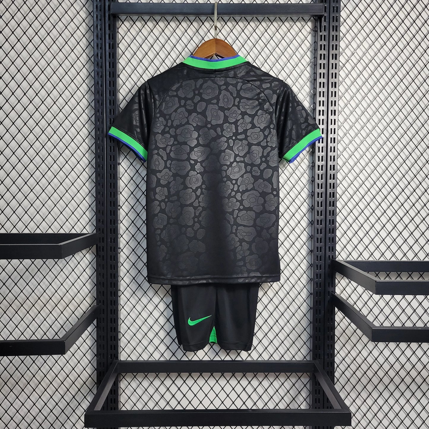 Tenue Enfant Léopard Noir Brésil 2022/23 