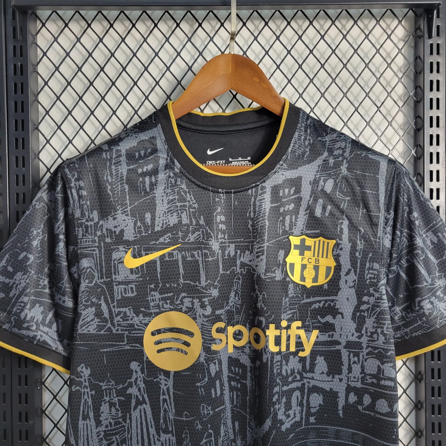 Maillot Barcelone Noir Or Édition Spéciale 2023/24 