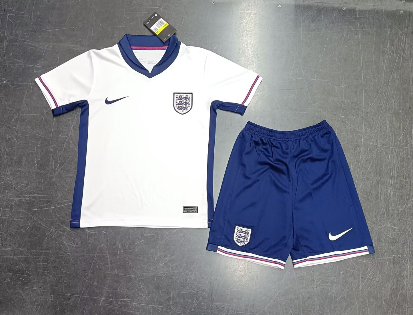 Kit Criança Principal Inglaterra 2024