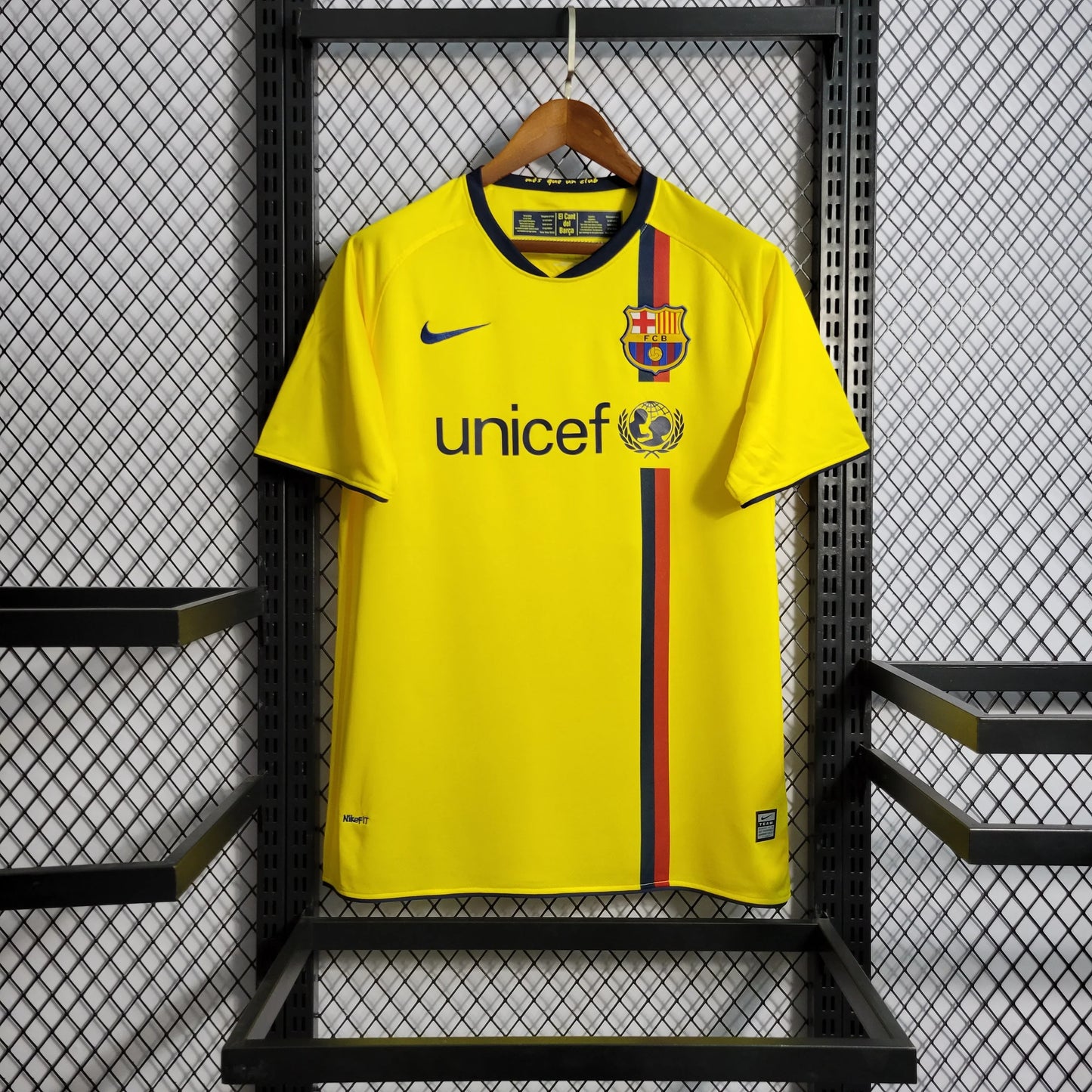 Barcelona 2008/09 Secondary Shirt