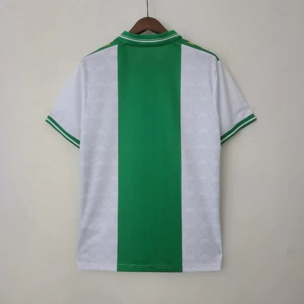 Quatrième maillot Betis 2022/23 