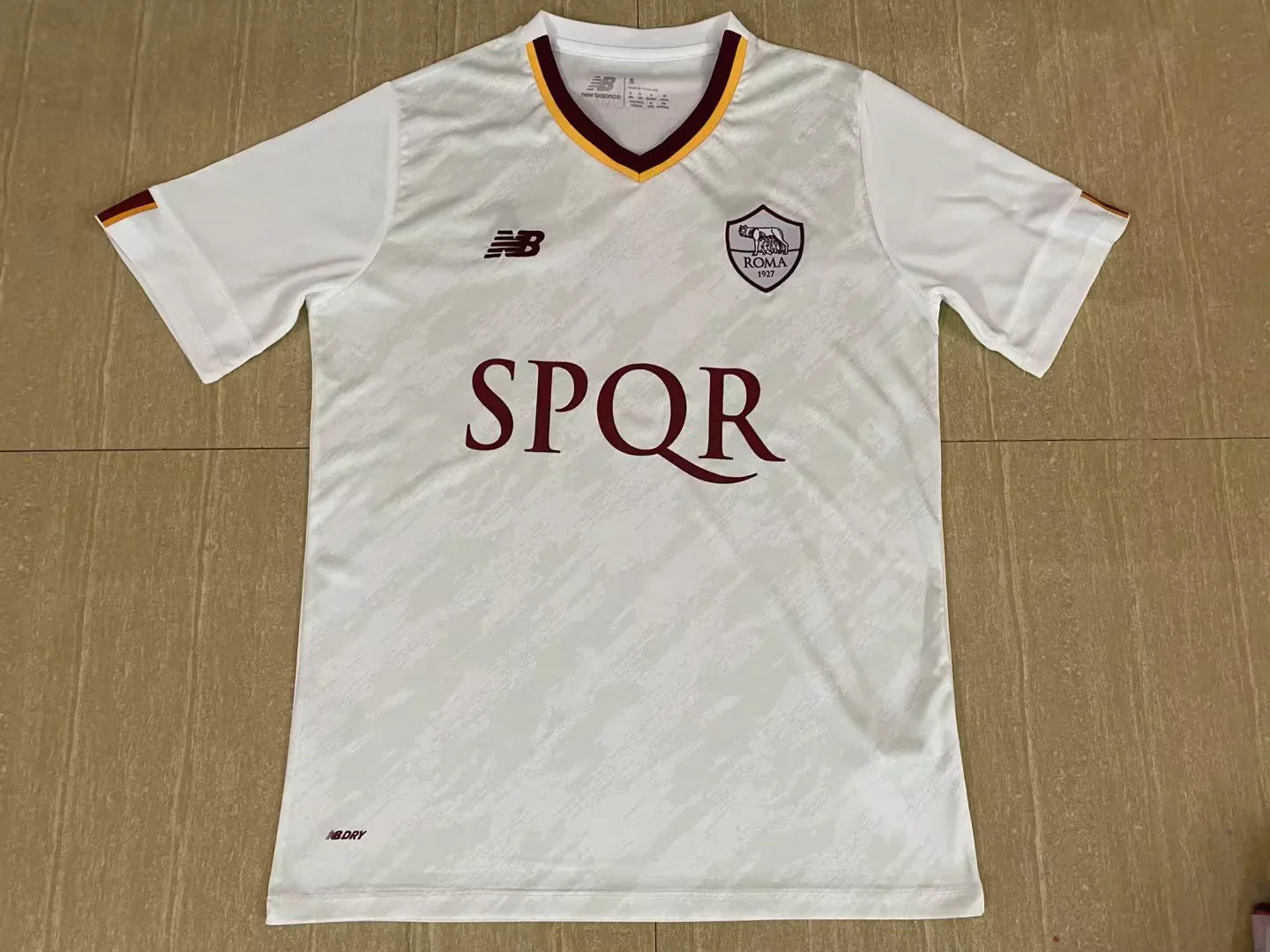 Maillot secondaire Roma 2022/23 