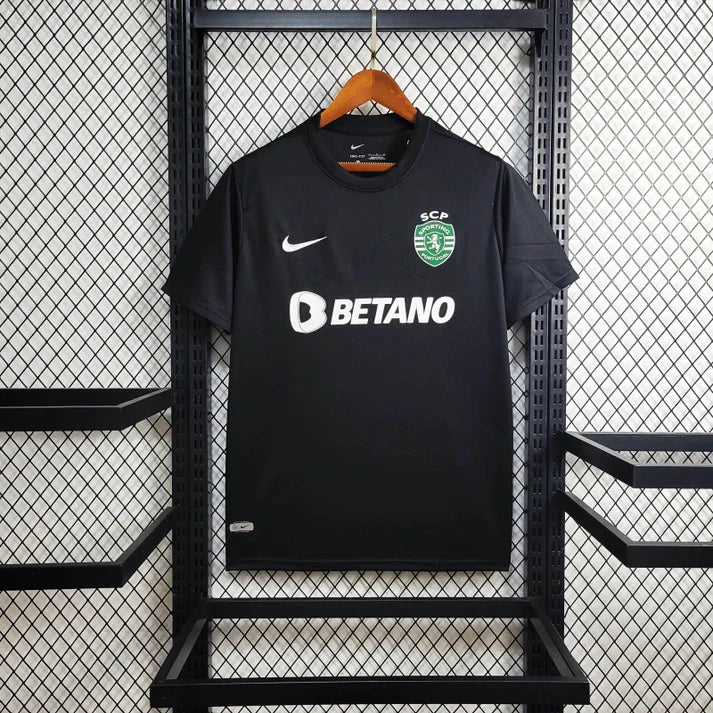 Quatrième maillot du Sporting 2023/24 