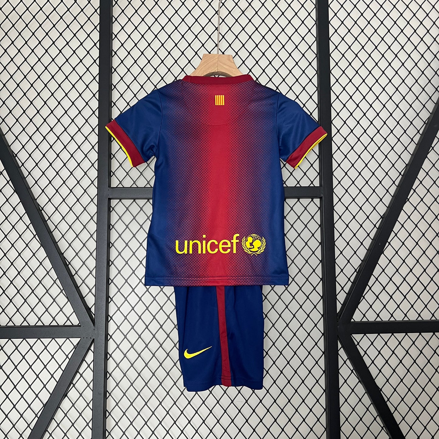 Kit Criança Principal Barcelona 2013/14