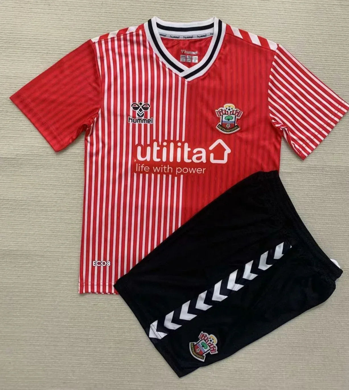 Kit Criança Principal Southampton 2023/24