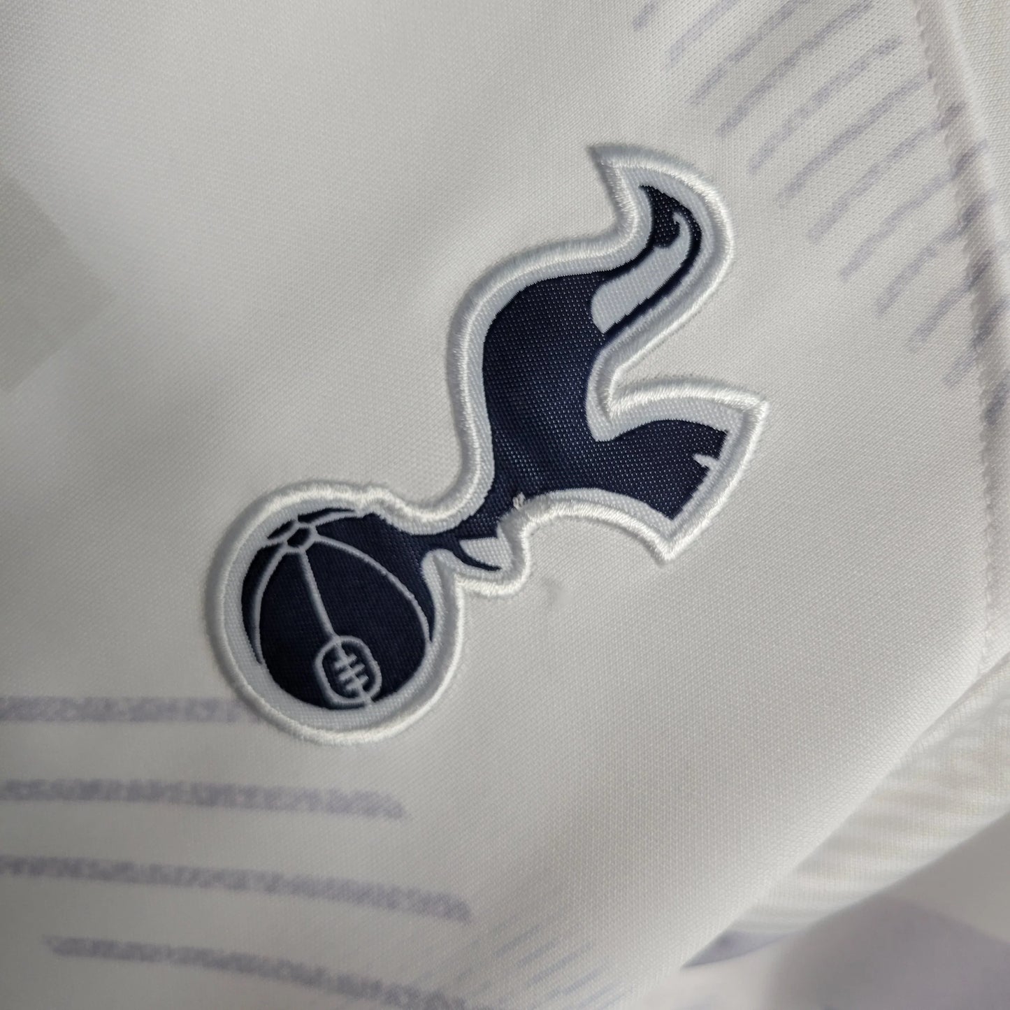 Kit Criança Principal Tottenham 2023/24