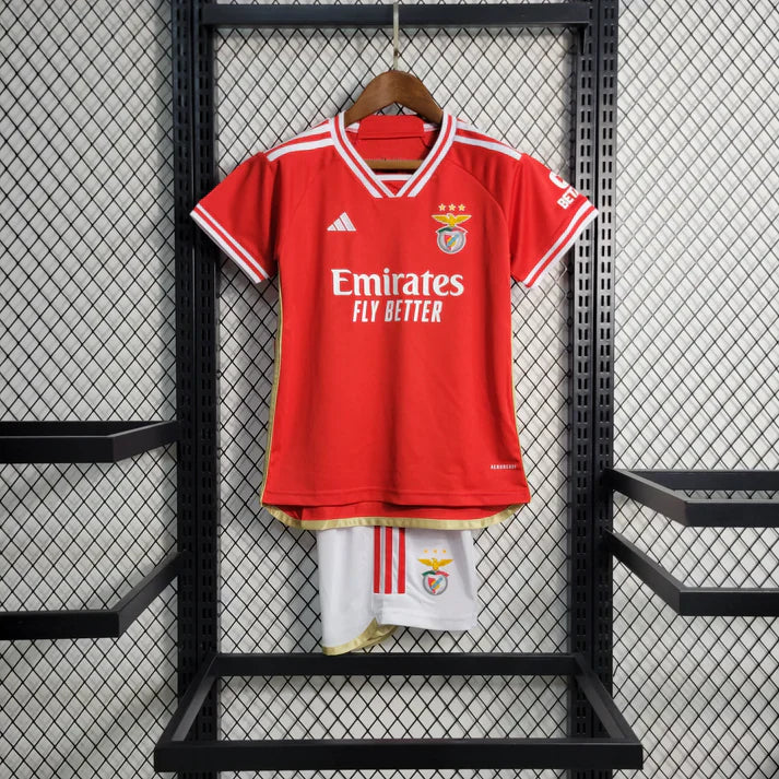 Kit Criança Principal Benfica 2023/24- Tamanho 6/7 anos - Aursnes / 8- Artigo em Stock