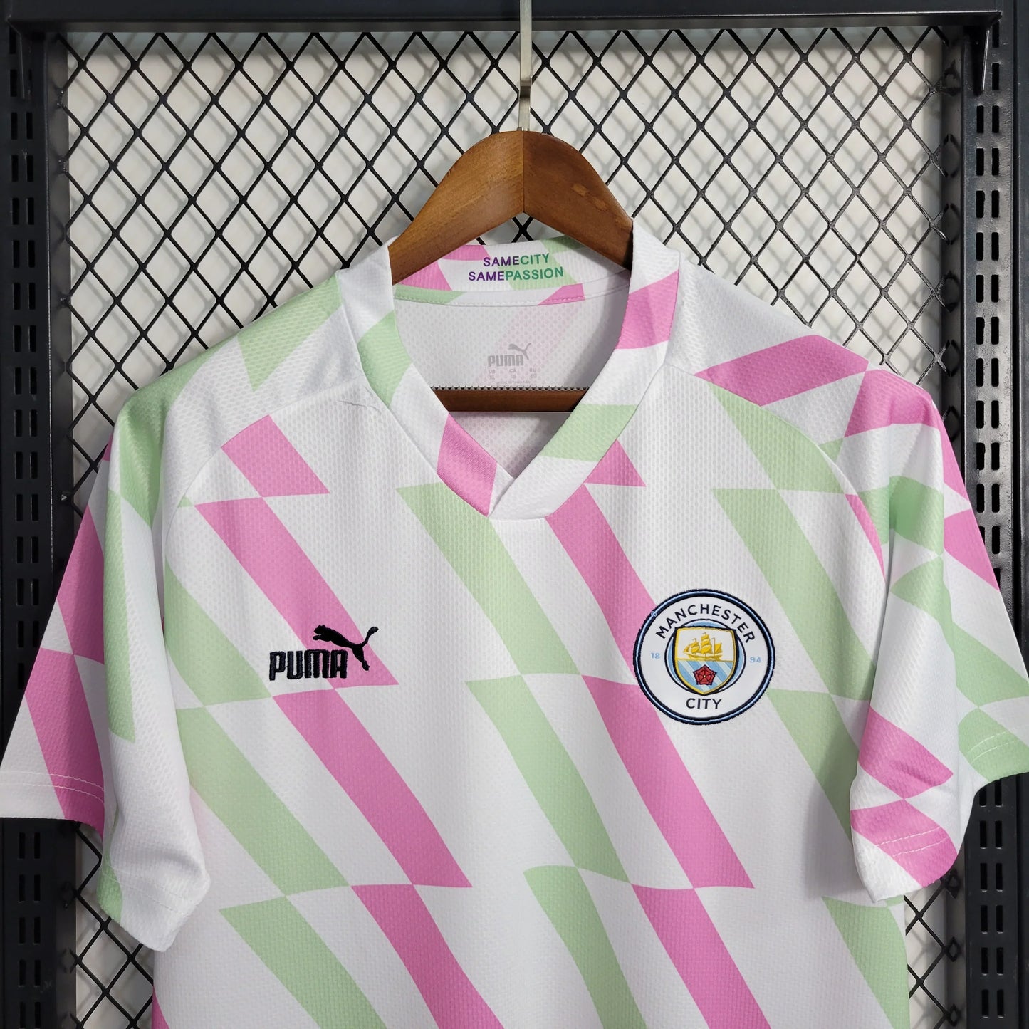 Maillot d'entraînement Manchester City blanc rose 2023/24 