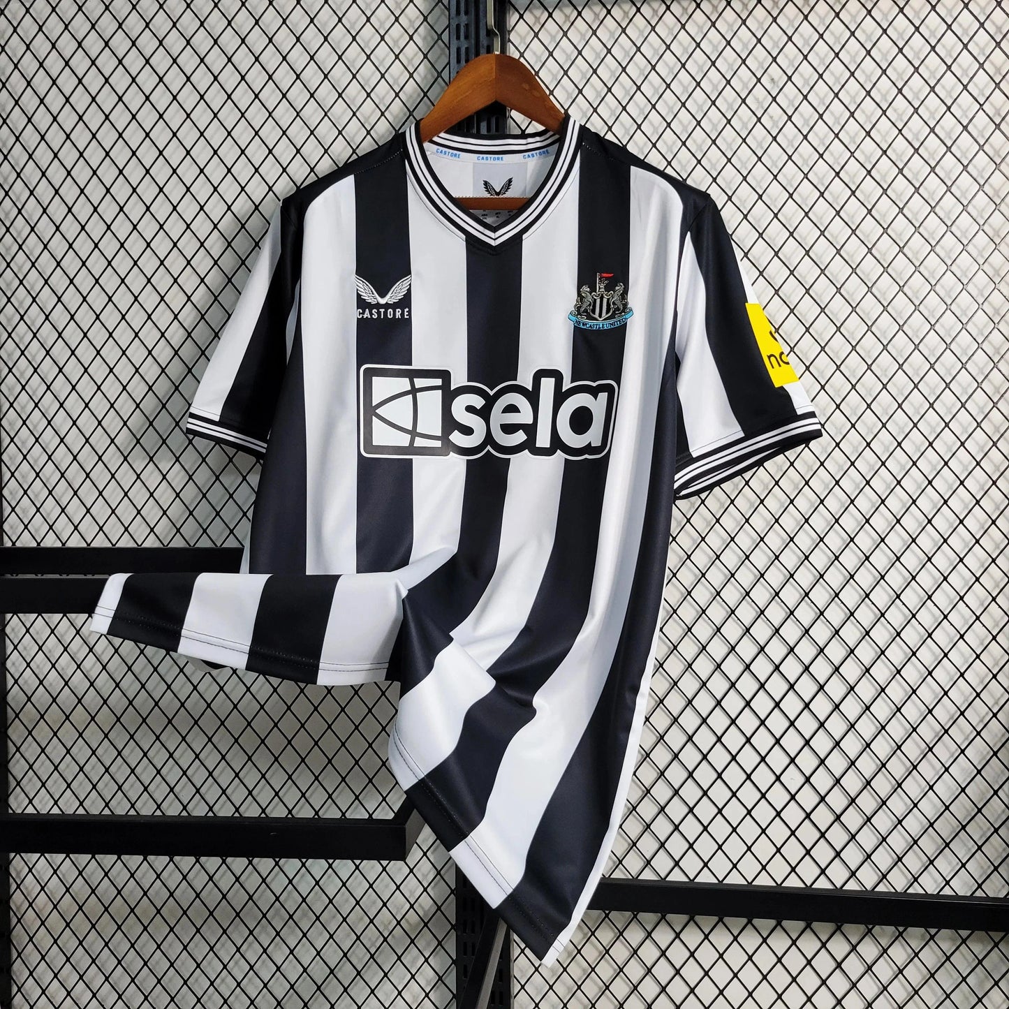 Camisola Principal Newcastle 2023/24