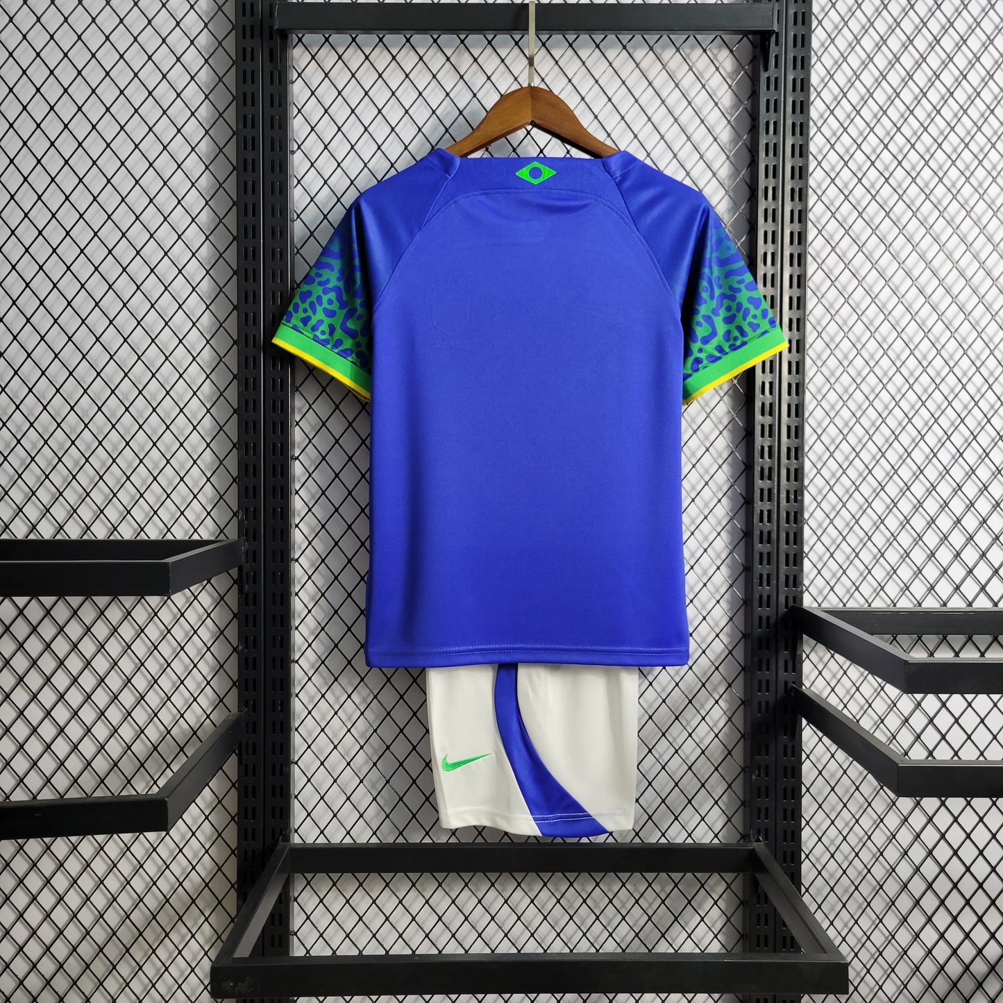 Kit Criança Secundário Brasil 2022/23