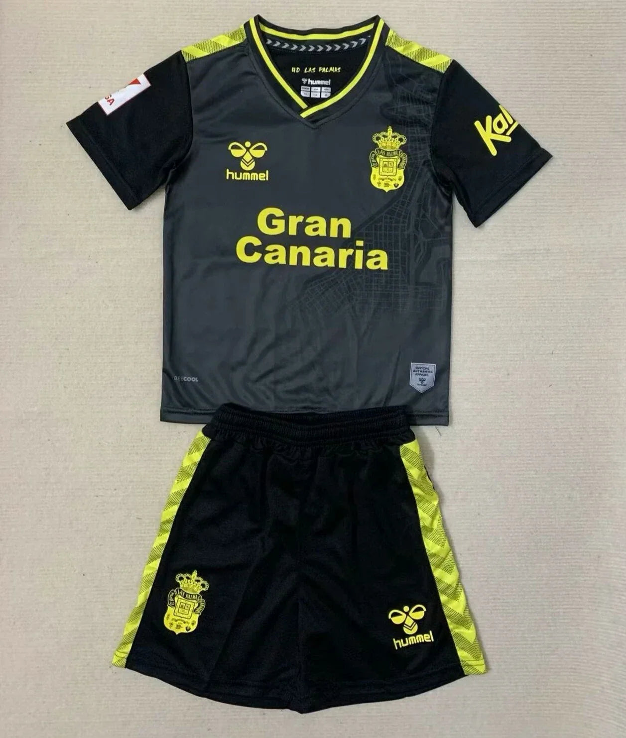 Kit Criança Secundária Las Palmas 2023/24