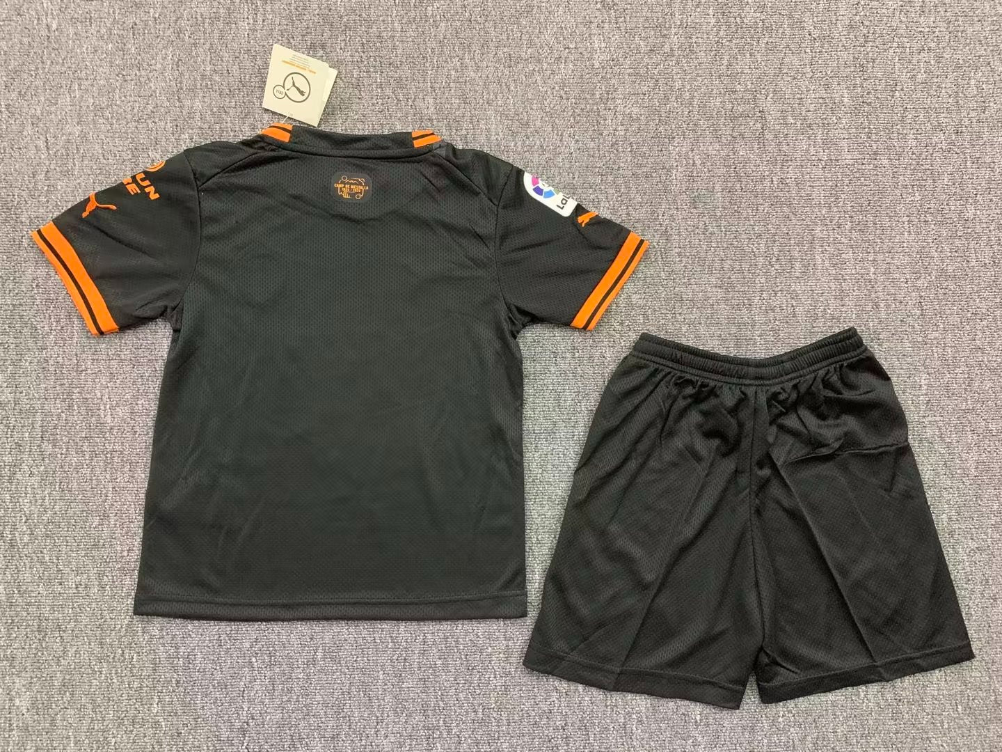 Kit Criança Secundária Valência 2022/23