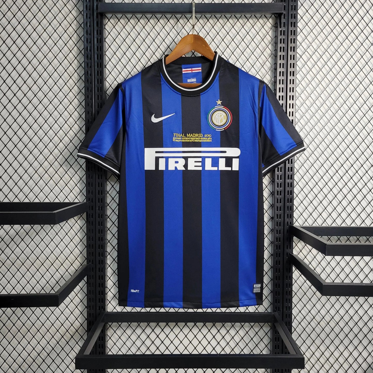 Camisola Principal Inter Milão 2009/10