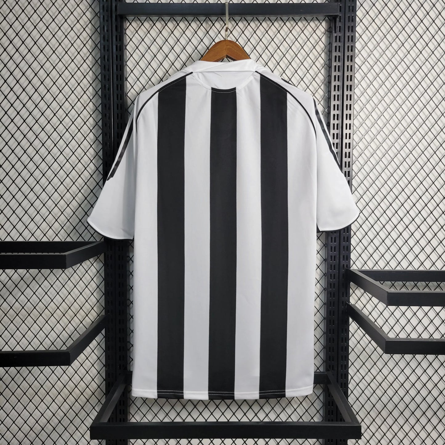 Maillot domicile Newcastle 2004/06 