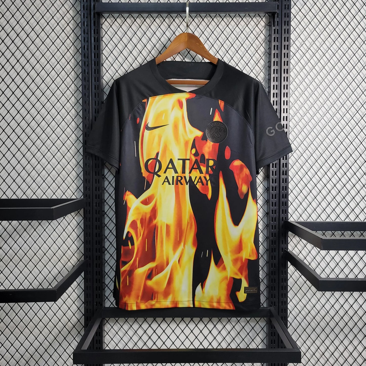 Maillot Fire PSG 2023/24 édition spéciale 