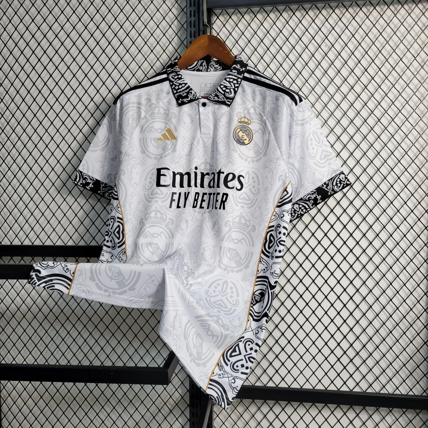 White Special Edition Real Madrid 2023/24 Jersey