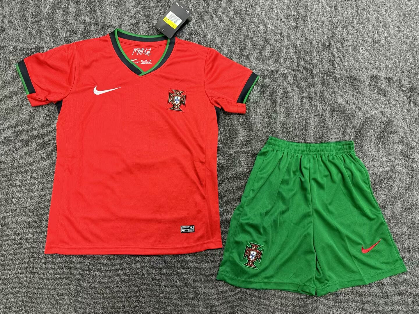 Kit Principal Enfant Portugal 2024 