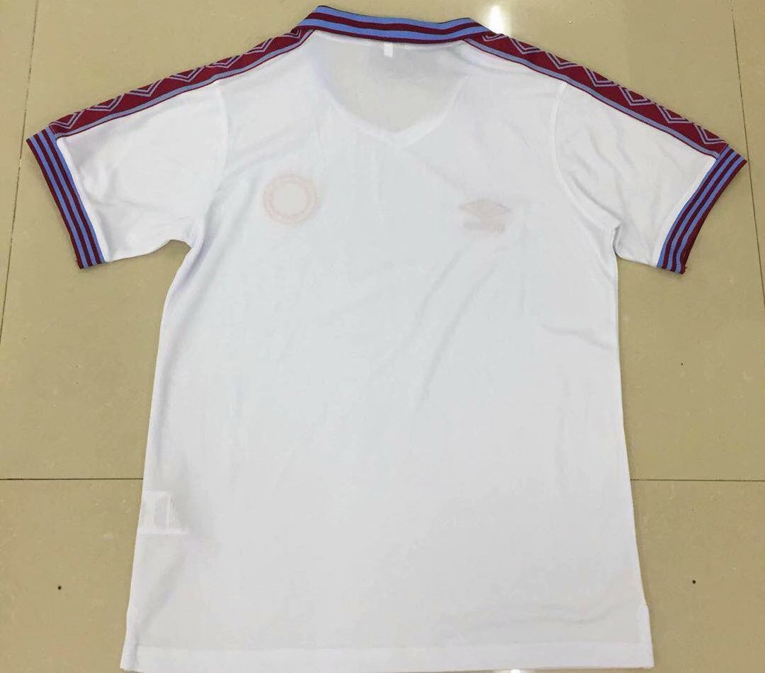 Camisola Principal Aston Villa 1980