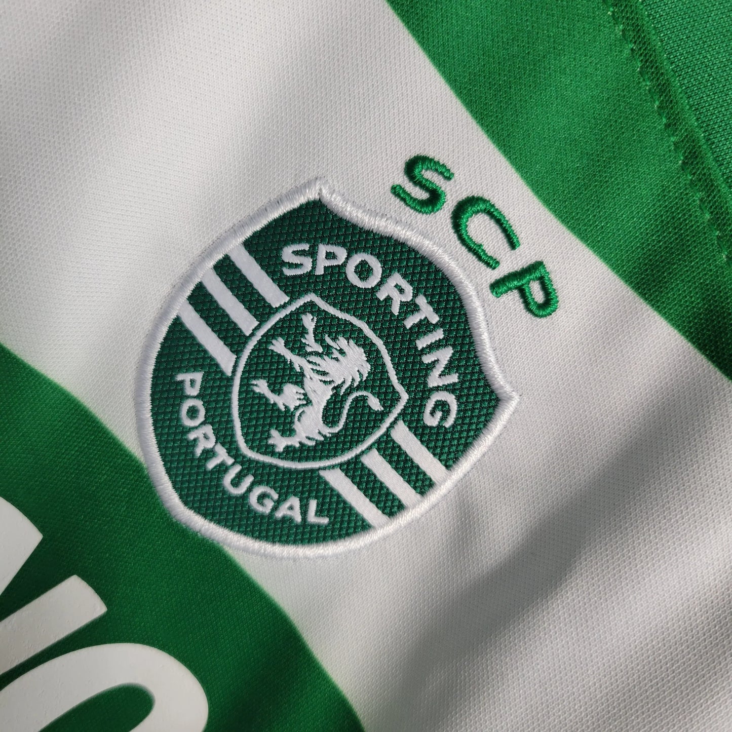 Kit Enfant à Domicile Sporting 2023/24 