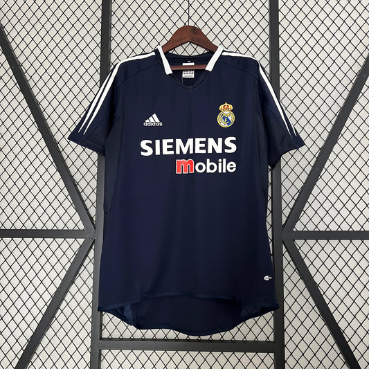 Maillot extérieur du Real Madrid 2004/05 