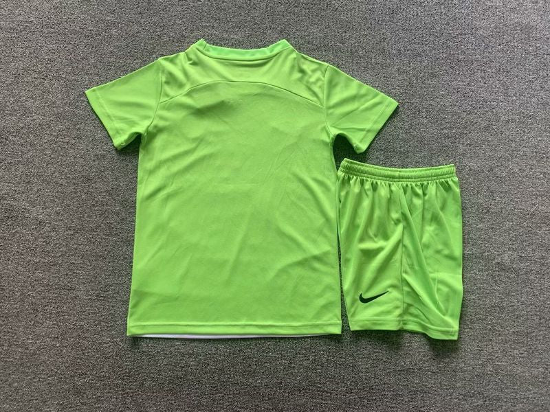 Kit enfant à domicile Wolfsburg 2023/24 