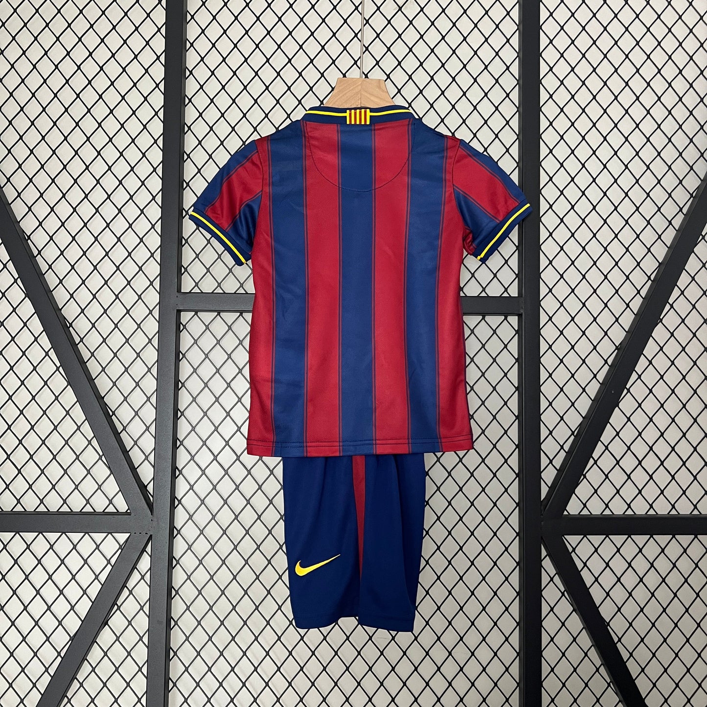 Kit Criança Principal Barcelona 2010/11