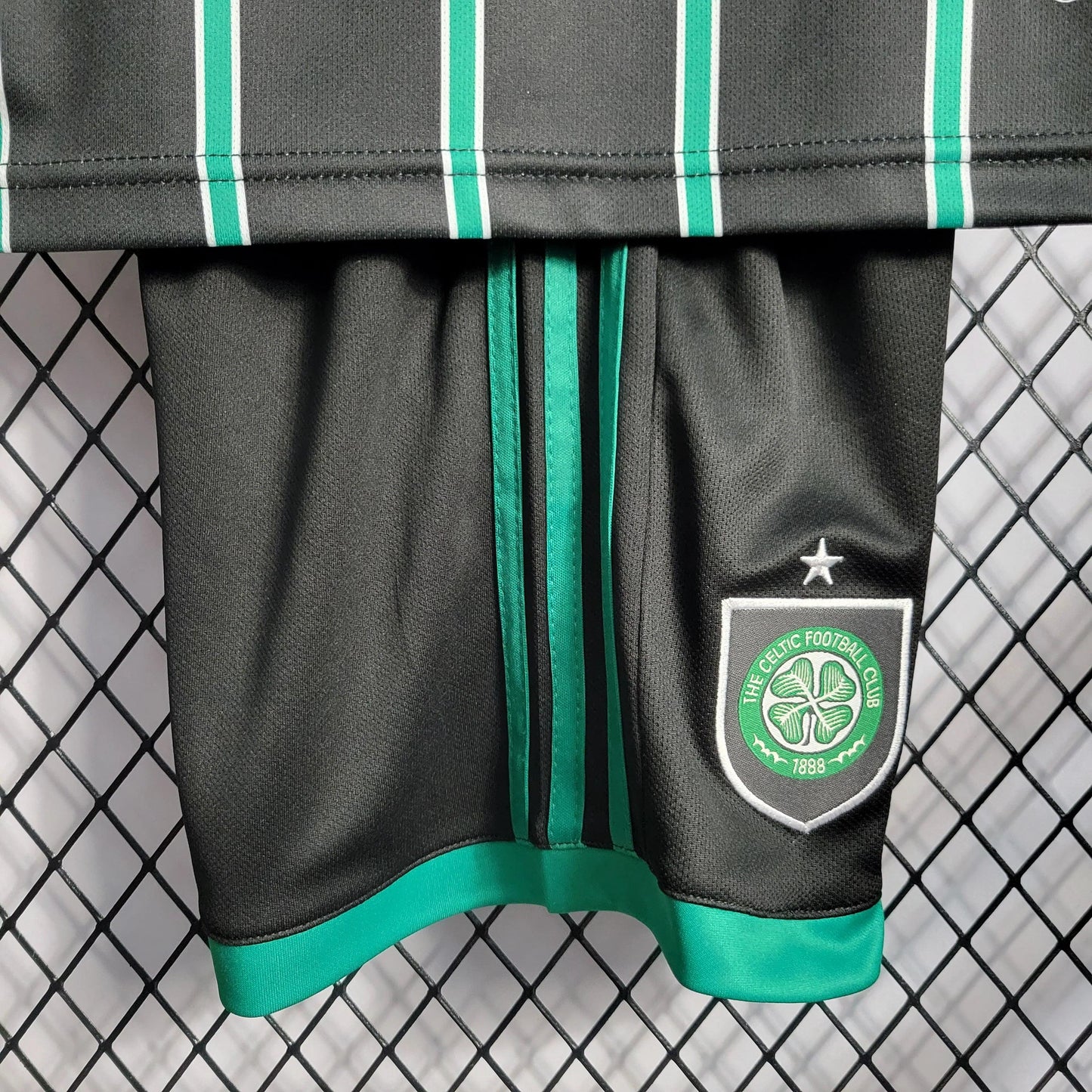 Kit Criança Secundário Celtic 2022/23