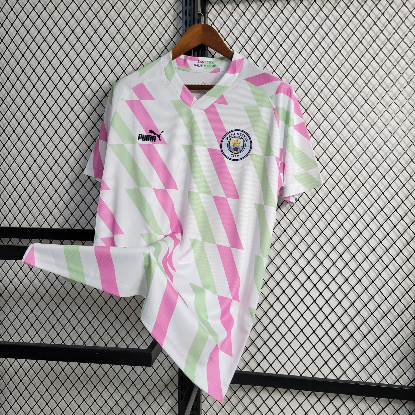 Maillot d'entraînement Manchester City blanc rose 2023/24 