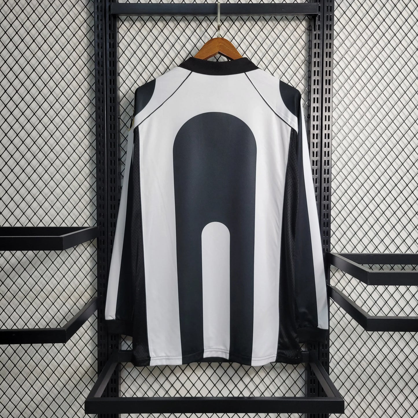 Juventus Long Sleeve Home Shirt 97/98